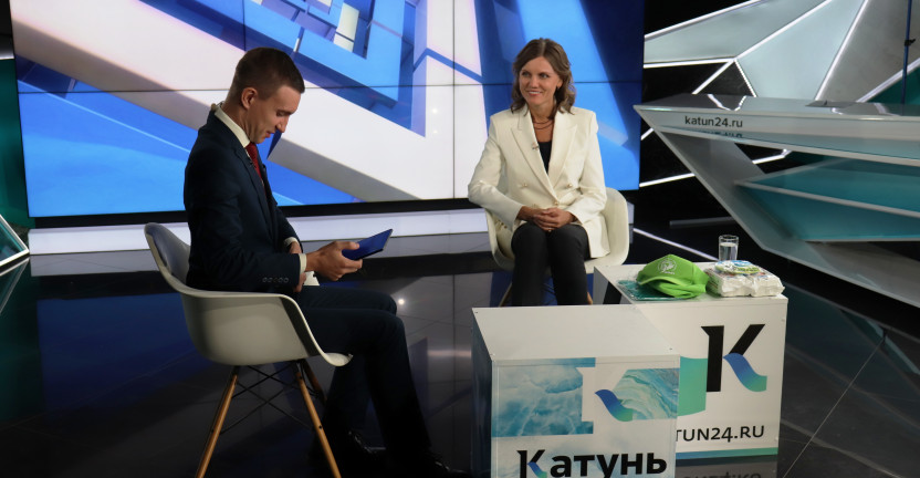 Руководитель Алтайкрайстата Ольга Ситникова выступила в программе «Открытое правительство» на телеканале «Катунь 24»